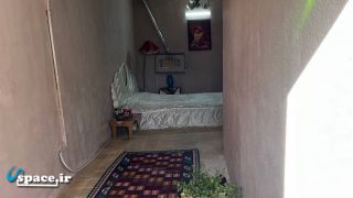 نمای داخلی اتاق 2 تخته دبل اقامتگاه بوم گردی بام سمیرم (خان کوشک) - سمیرم - اصفهان